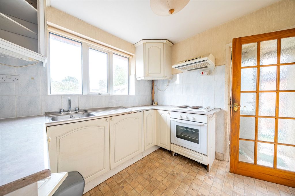 Property photo 2 of 14 Picture No. 08