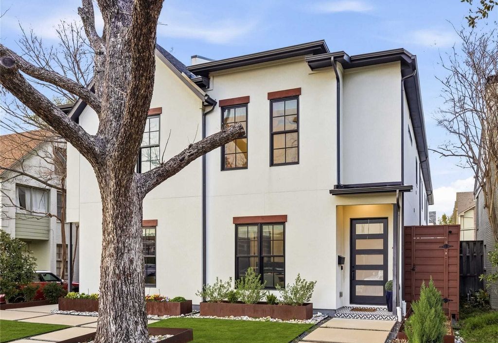 Property photo 1 of 31