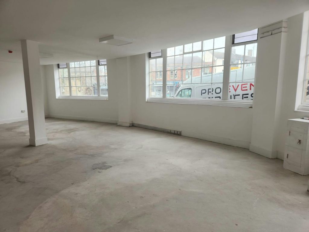 Property photo 3 of 6 A.Jpg