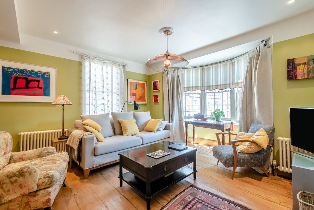 Property photo 2 of 13 Drawing Room