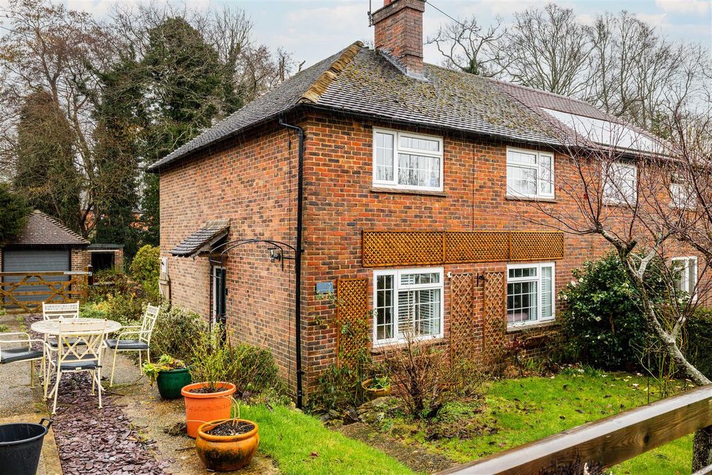 Property photo 1 of 14 19 Oak Tree Cottages-23.Jpg