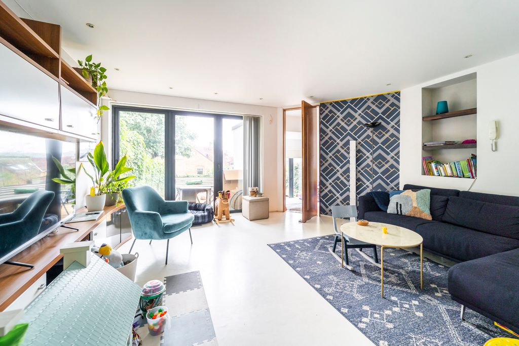 Property photo 1 of 17 Ndb06607