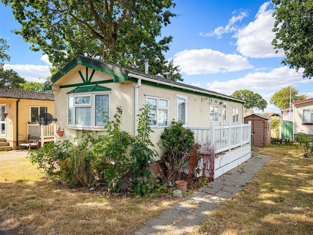 Property photo 1 of 12 Outside