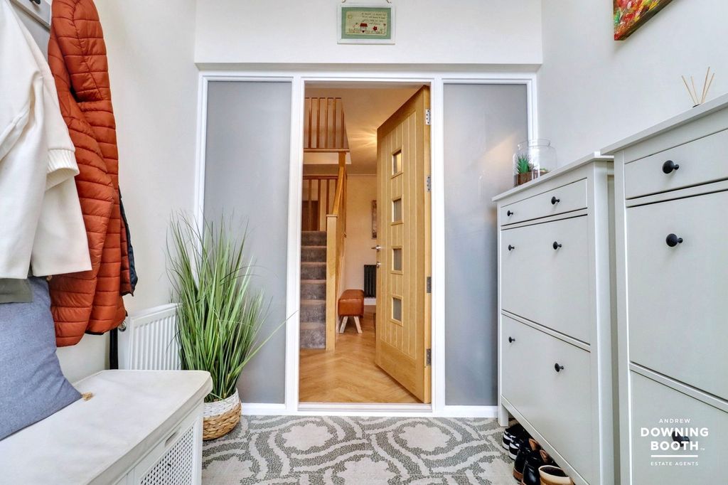 Property photo 3 of 50