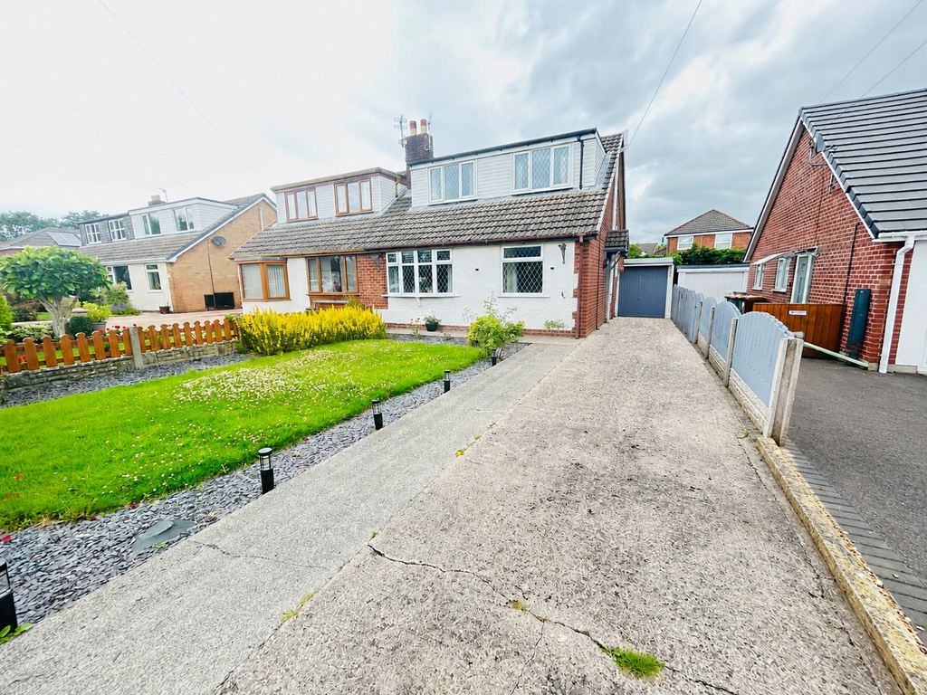 Property photo 2 of 16