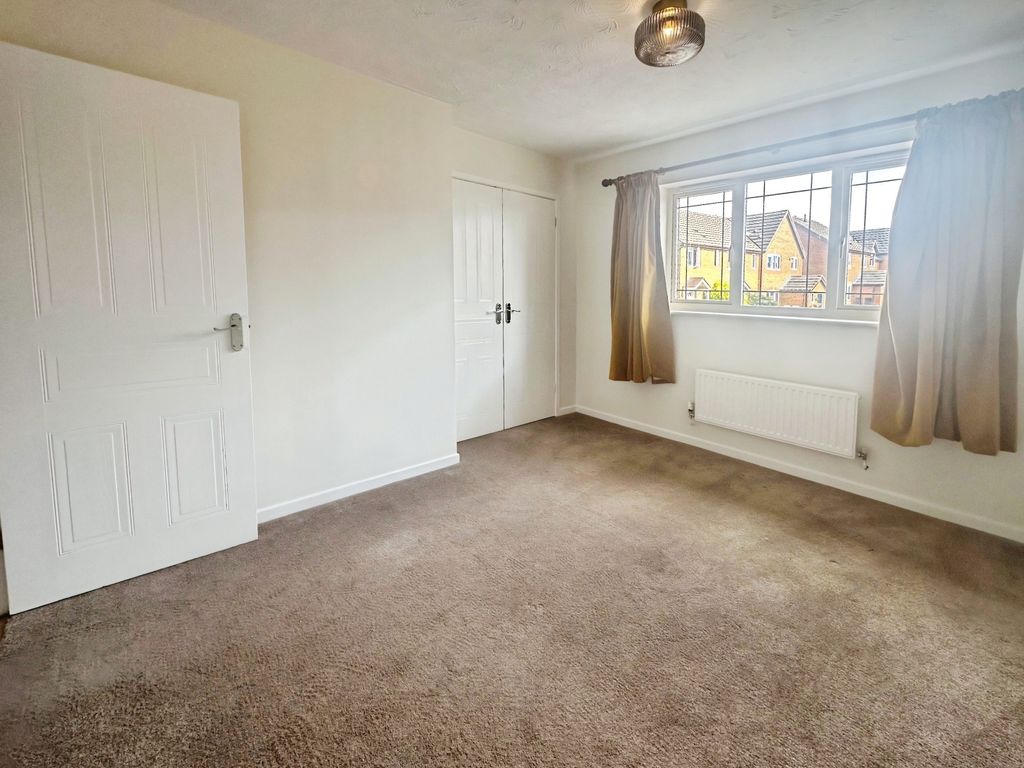 Property photo 1 of 4