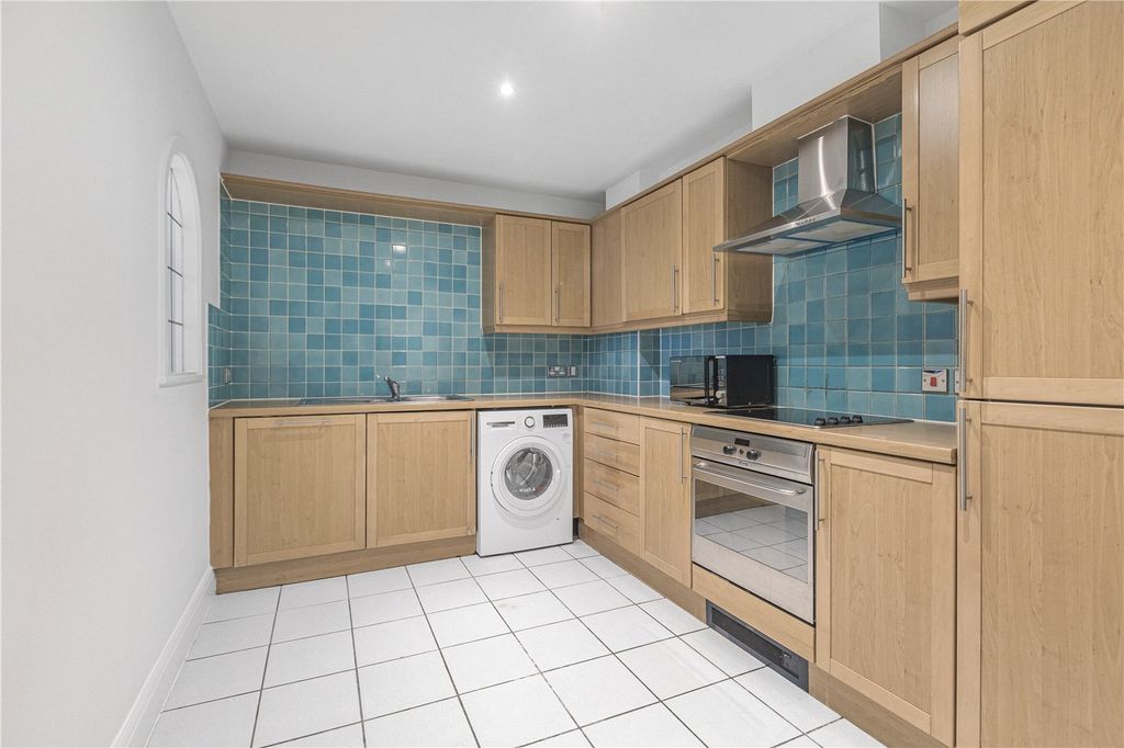 Property photo 2 of 10 Picture No. 42