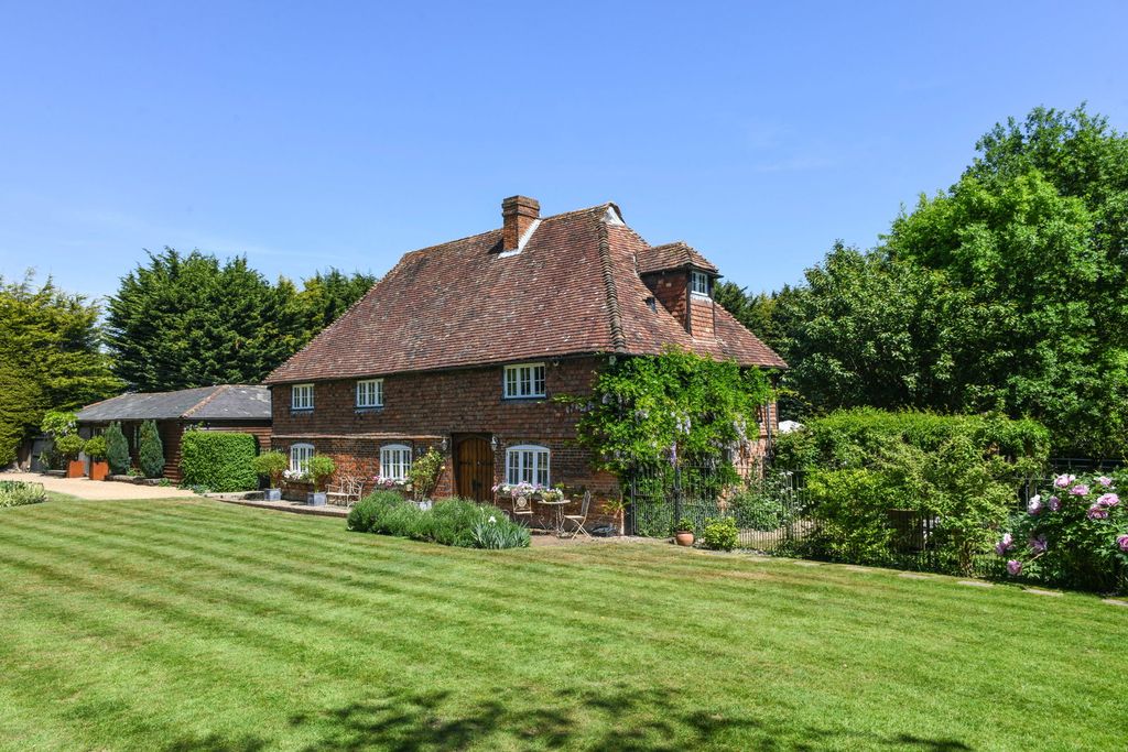 Property photo 1 of 50