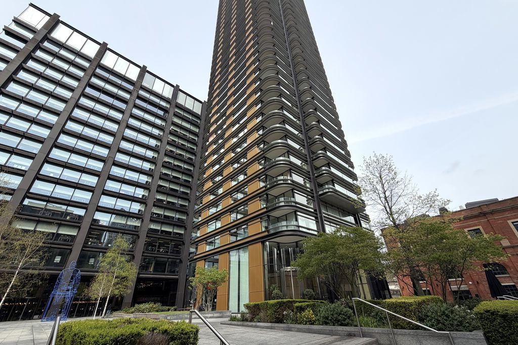 Property photo 3 of 15 Photo 1