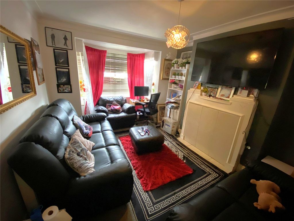 Property photo 2 of 10 Picture No. 02