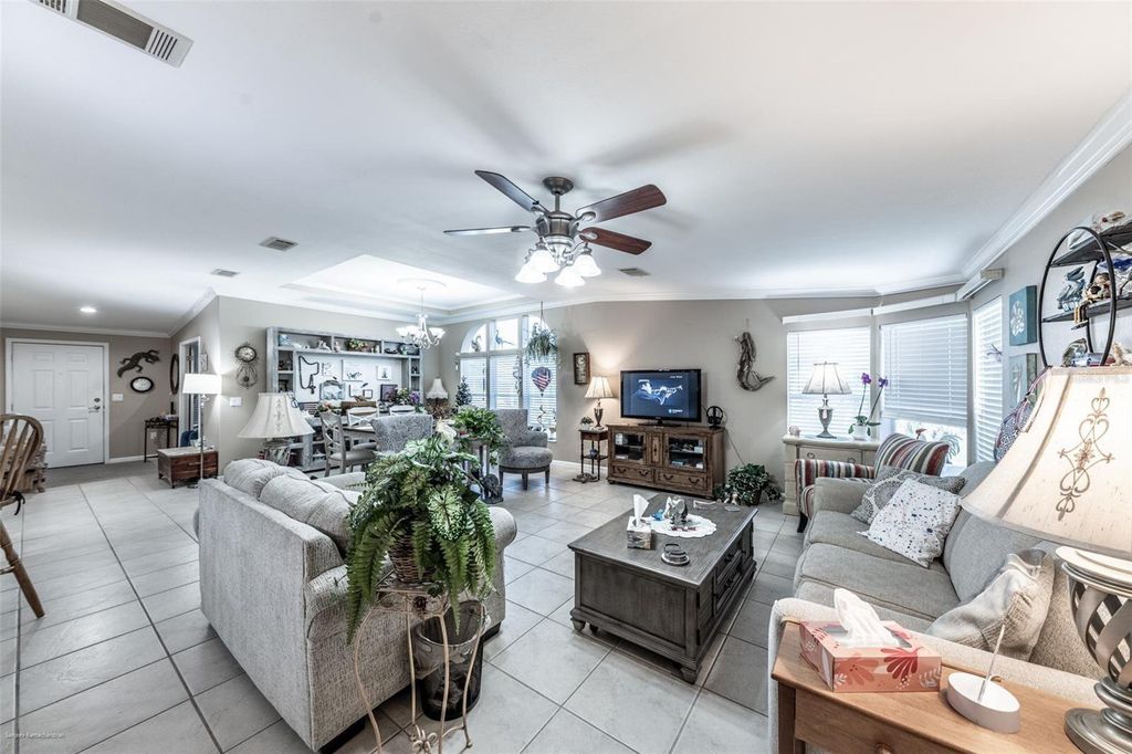 Property photo 3 of 19 <Alttext/>