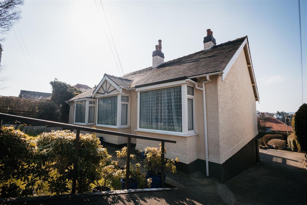 Property photo 2 of 38 1_Highviewroad_Rm-01.Jpg
