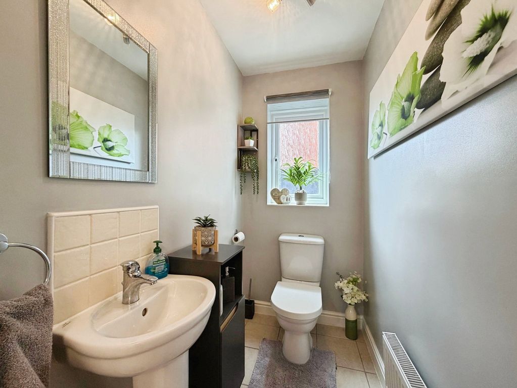 Additional image 19 of 4 bed detached house for sale100 Stanley Road, Brampton CA8