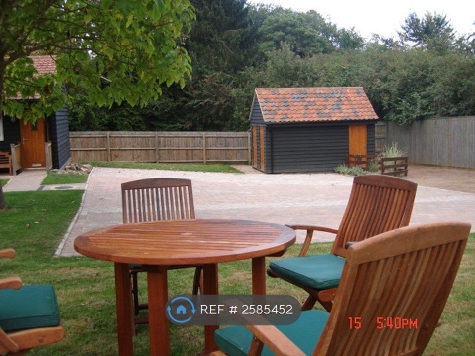 Property photo 3 of 9 Car Park With Storage Facility