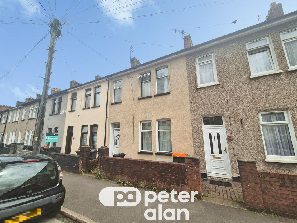 Property photo 1 of 2
