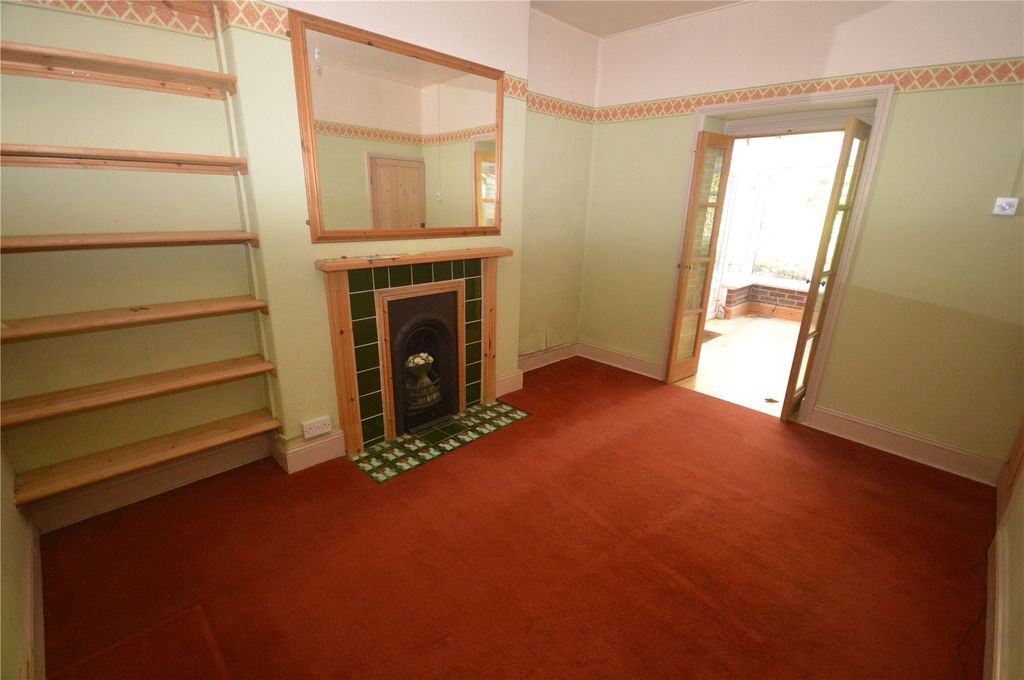 Property photo 3 of 14 Dining Room