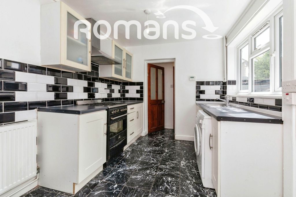 Property photo 2 of 12 Property Image