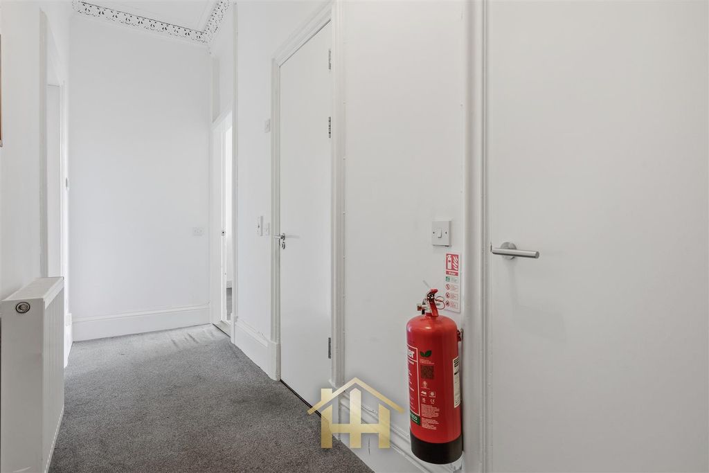 Additional image 4 of 3 bed flat for saleBlackness Road, Dundee DD2