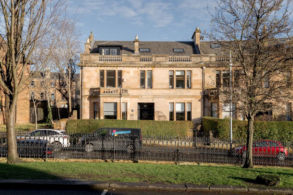 Property photo 1 of 29