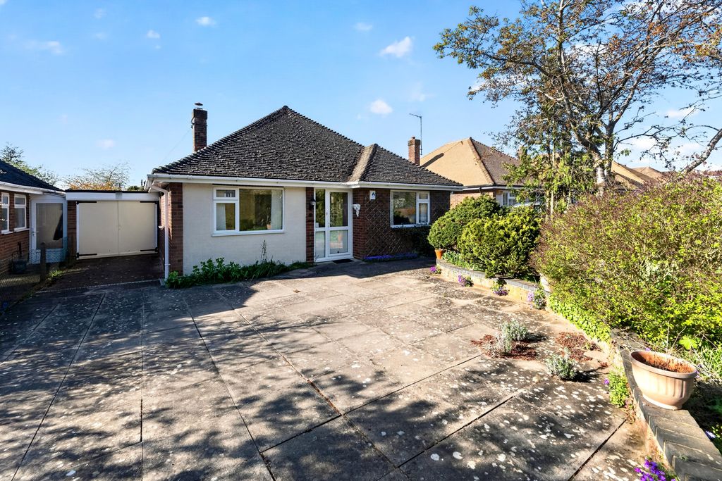 Property photo 1 of 29