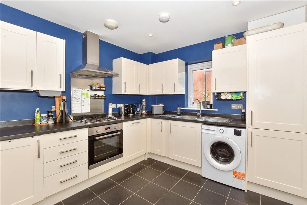 Property photo 3 of 14 Kitchen/Lounge/ Diner