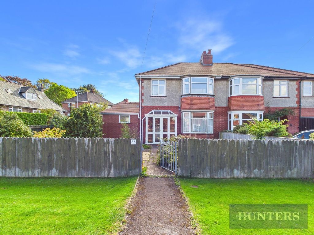 Property photo 1 of 14 Cam03444G0-Pr0160-Still033.Jpg