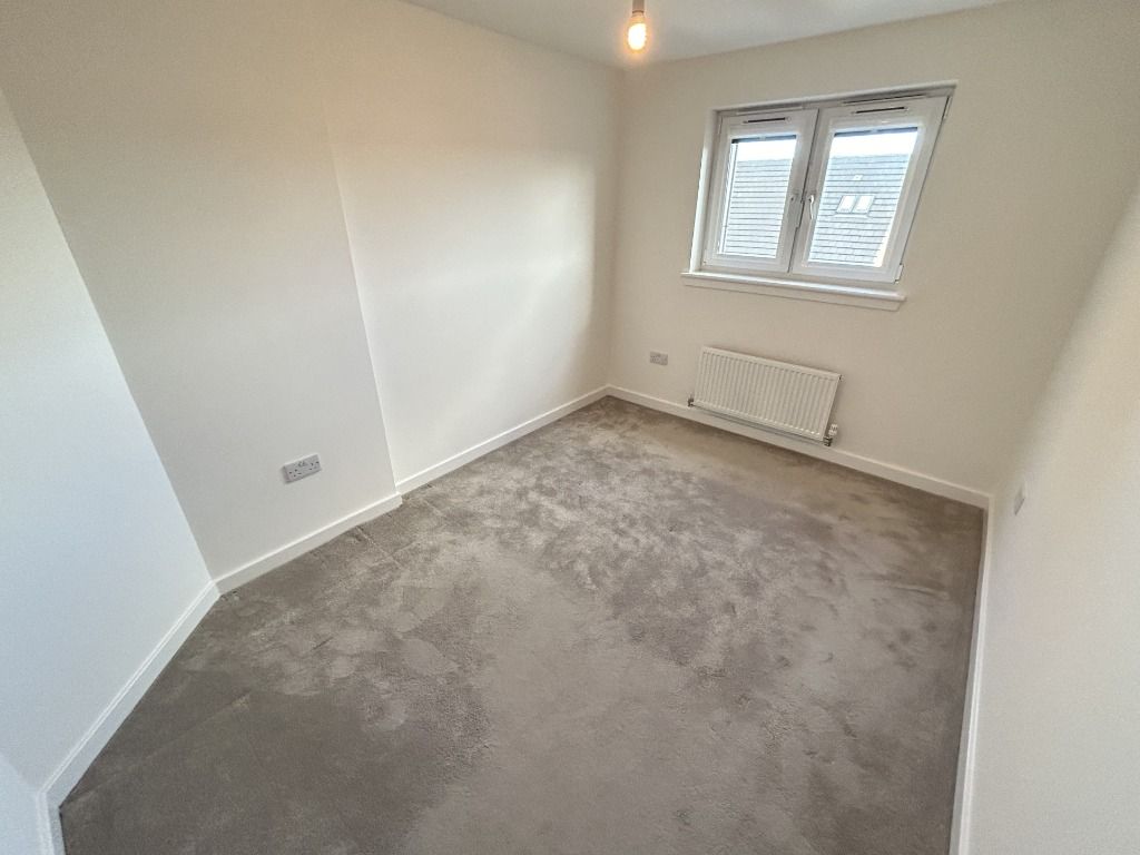 Property photo 3 of 10 Photo 3