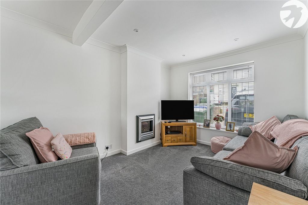 Property photo 2 of 29 Living Room