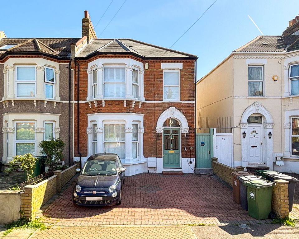 Property photo 2 of 20