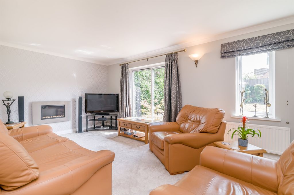 Property photo 3 of 30