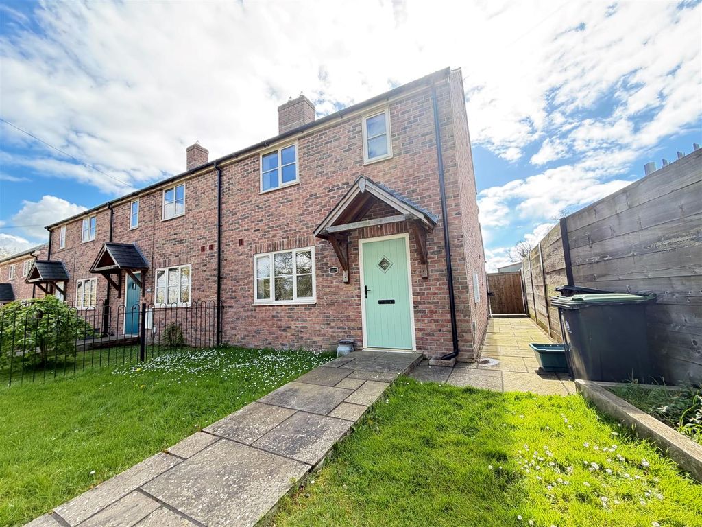 Property photo 1 of 9 Front