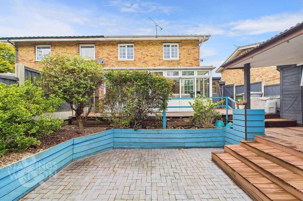 Property photo 1 of 26