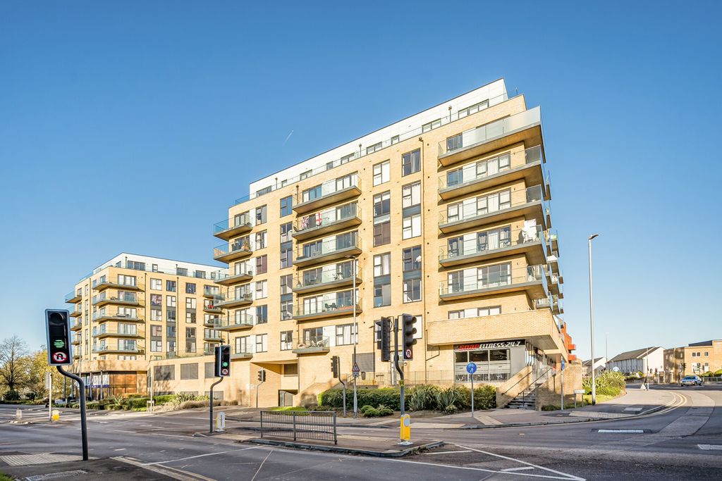 Property photo 1 of 16 1381472-1-691ee4d...