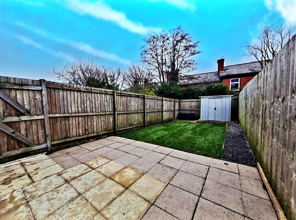Property photo 3 of 20