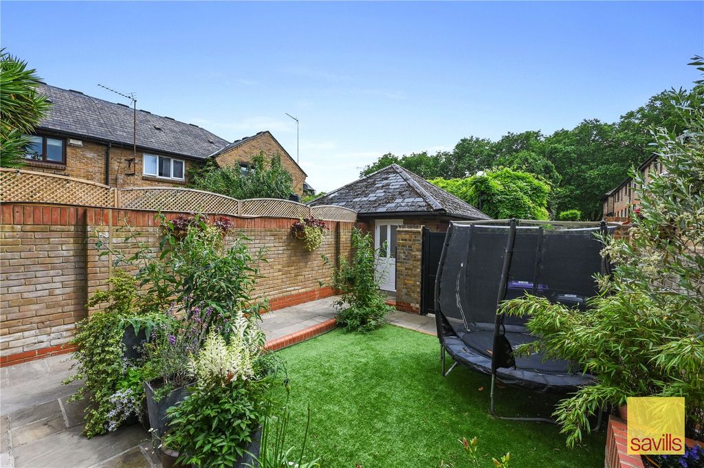 Property photo 3 of 26 Rear Garden
