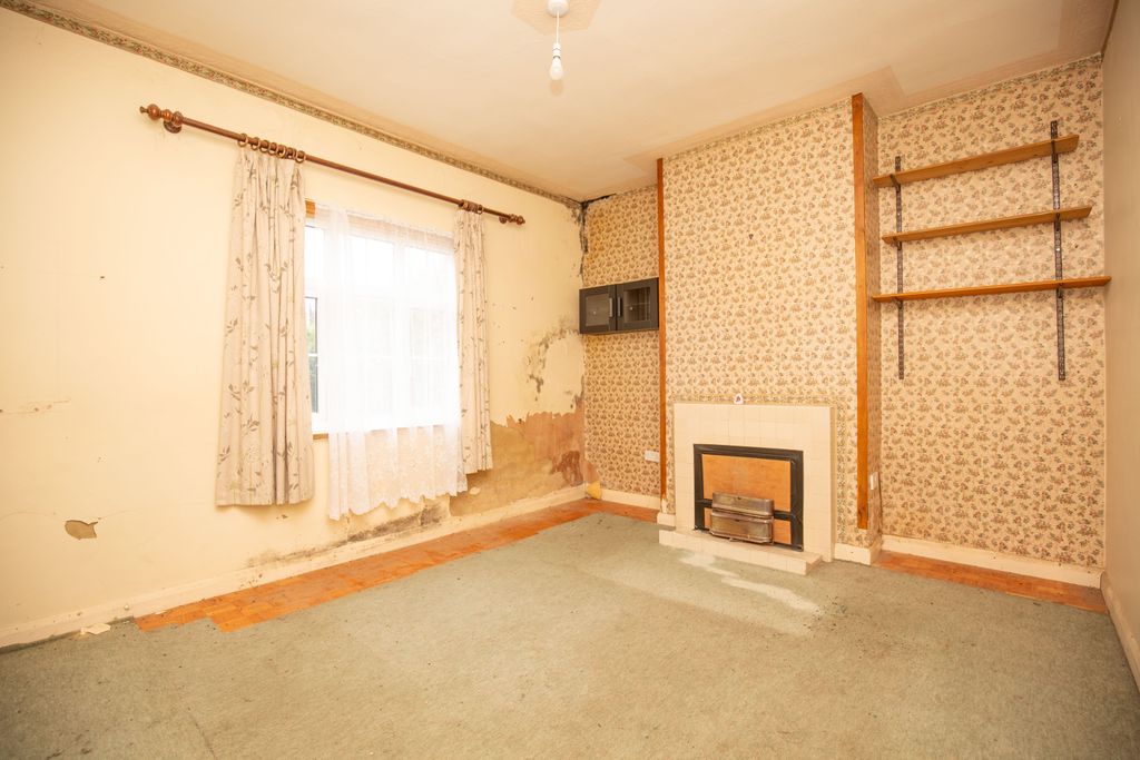Property photo 3 of 22 Mw26-752