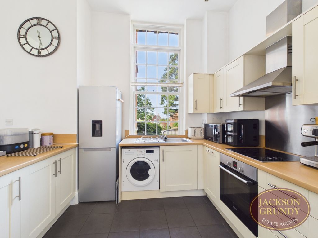 Property photo 2 of 16 Keystone House