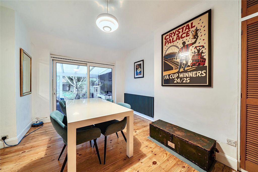 Property photo 3 of 14 Picture No. 08