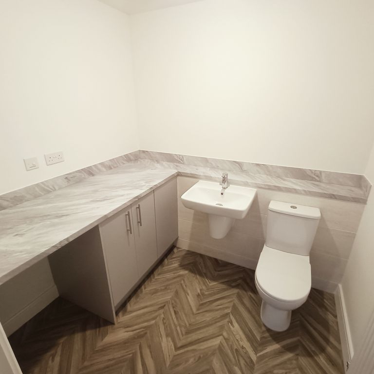 Property photo 2 of 5