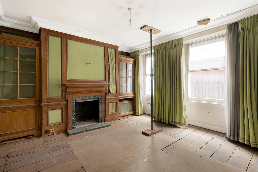 Property photo 2 of 8 Image