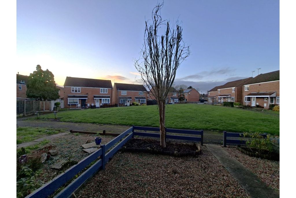 Property photo 2 of 15