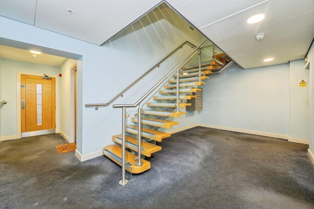 Property photo 2 of 22 2Dominiumcourt-16.Jpg