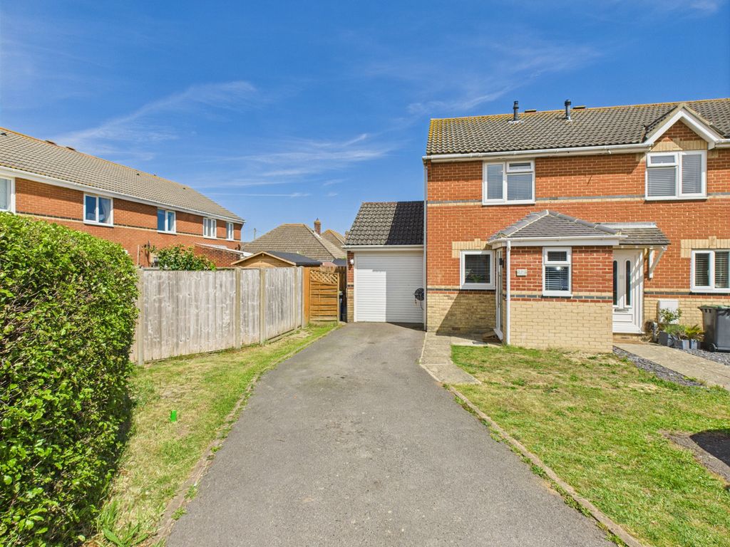 Property photo 2 of 24