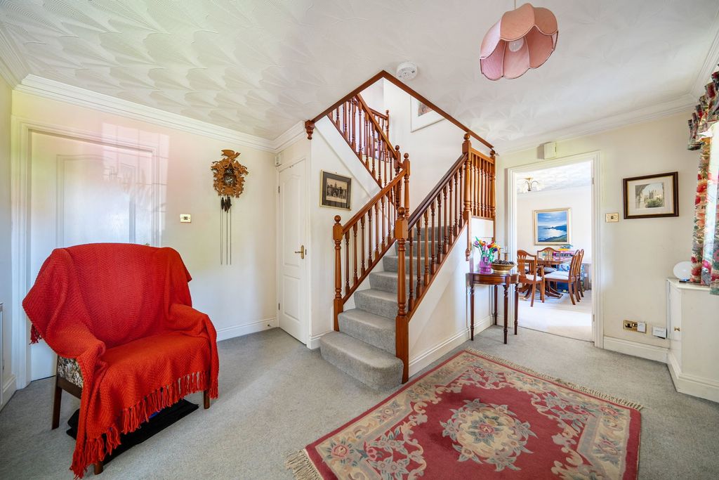 Property photo 3 of 20