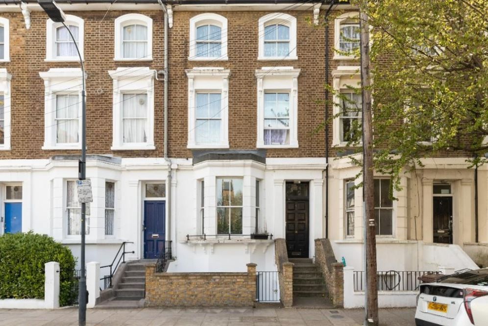 Property photo 2 of 10 Exterior