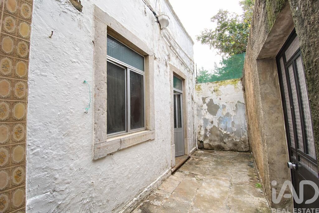 Property photo 1 of 30