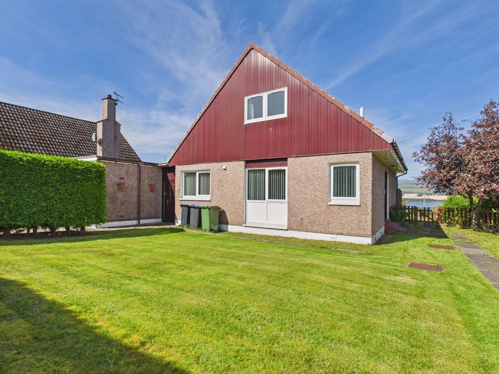 Property photo 1 of 46