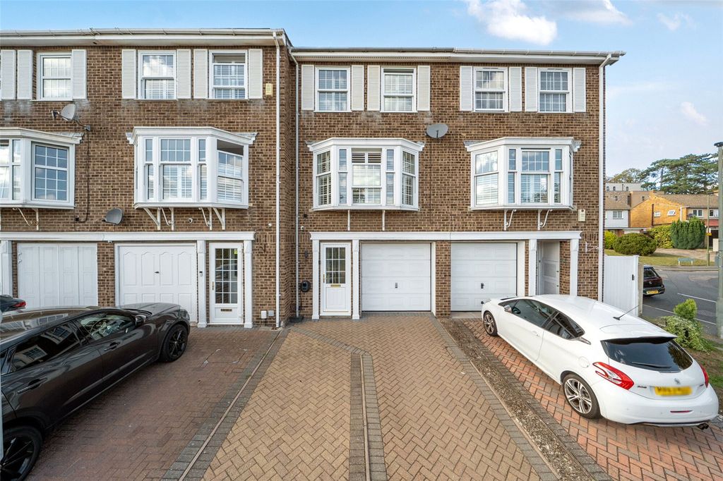 Property photo 1 of 24 Picture No. 02
