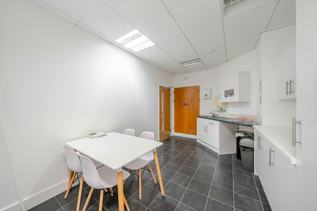 Property photo 2 of 5 Gf (2).Jpg