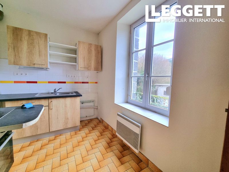 Property photo 3 of 8